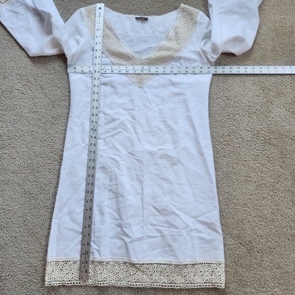 NWOT Embroidered Crocheted Linen Tunic Dress - Picture 6 of 7